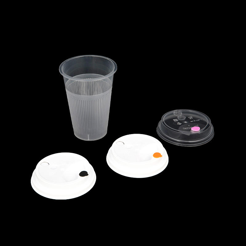 Vaso de plástico reciclable de calidad alimentaria liso y transparente.
