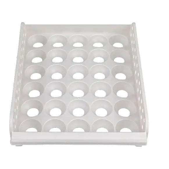 Having a refrigerator fresh-keeping multi-layer shockproof and drop-proof egg storage box can reduce unnecessary troubles
